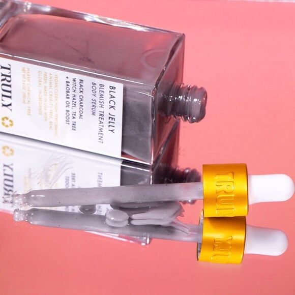 TRULY Beauty: Black Jelly Blemish Treatment Body Serum - Picture 6 of 7